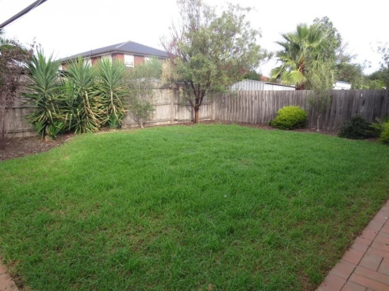 4 O’Connor Court, Altona Meadows VIC 3028