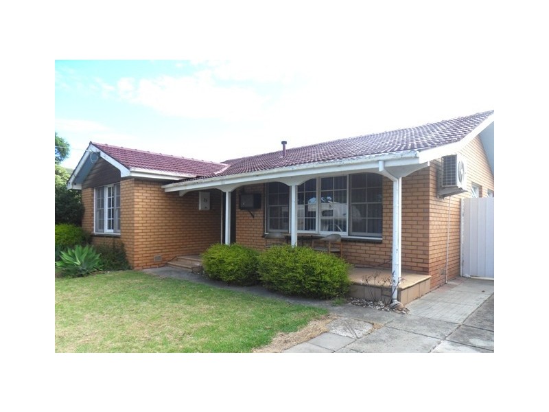 23 Hammond Street, Altona VIC 3018