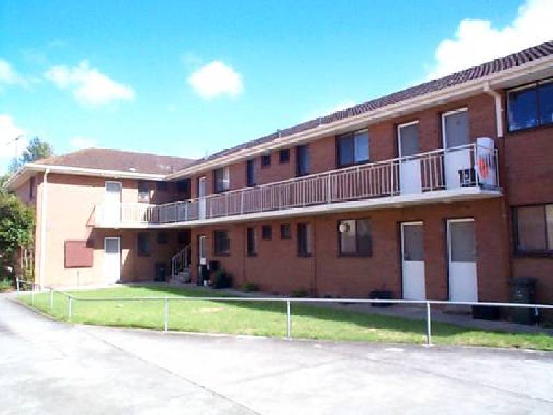 4/10 Grieve Parade, Altona VIC 3018