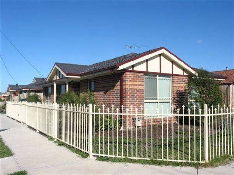 Balaclava Avenue, Altona Meadows VIC 3028