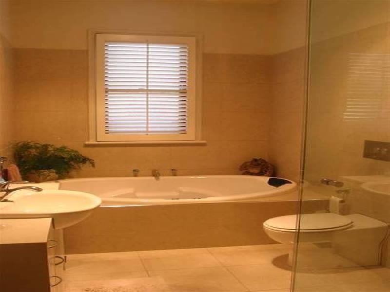 15 Emu Avenue, Altona VIC 3018