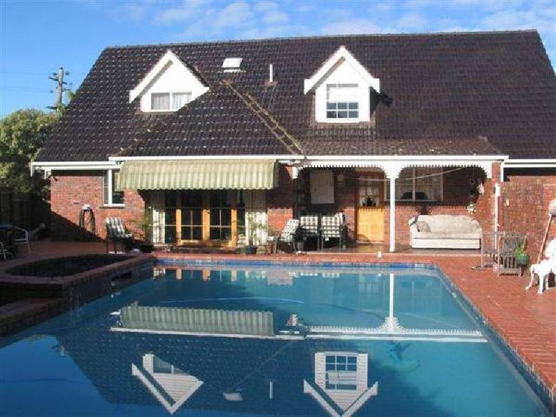 Queen Street, Altona VIC 3018