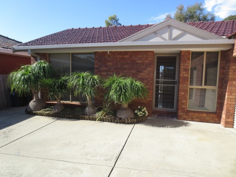 2/7 O’Shannessy Court, Altona Meadows VIC 3028