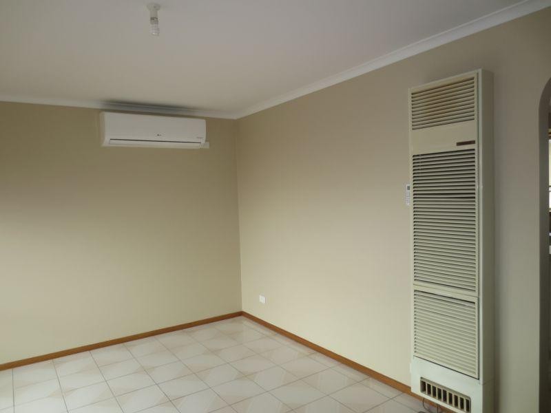 2/7 O’Shannessy Court, Altona Meadows VIC 3028