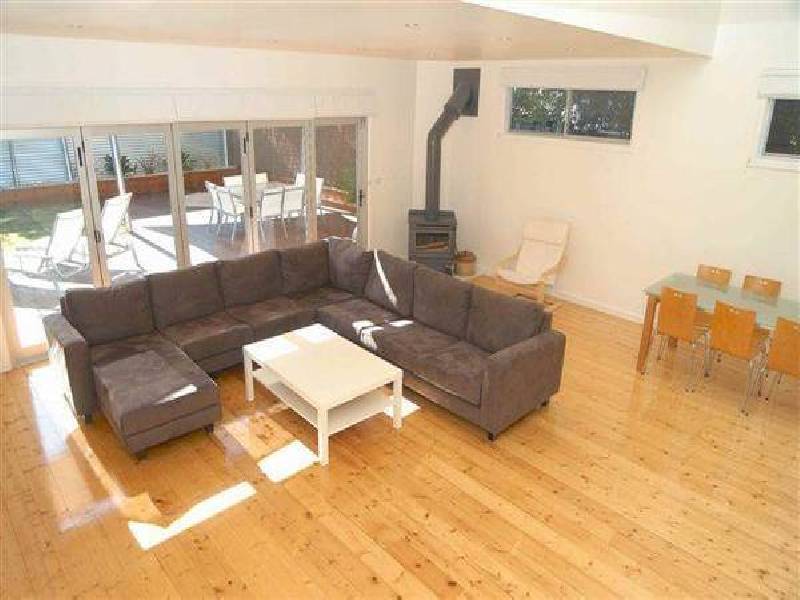 Queen Street, Altona VIC 3018