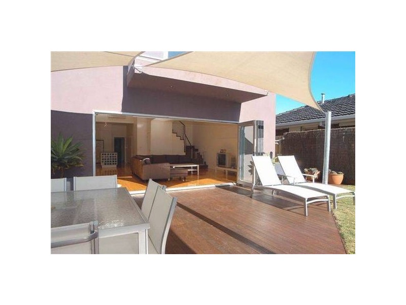 Queen Street, Altona VIC 3018