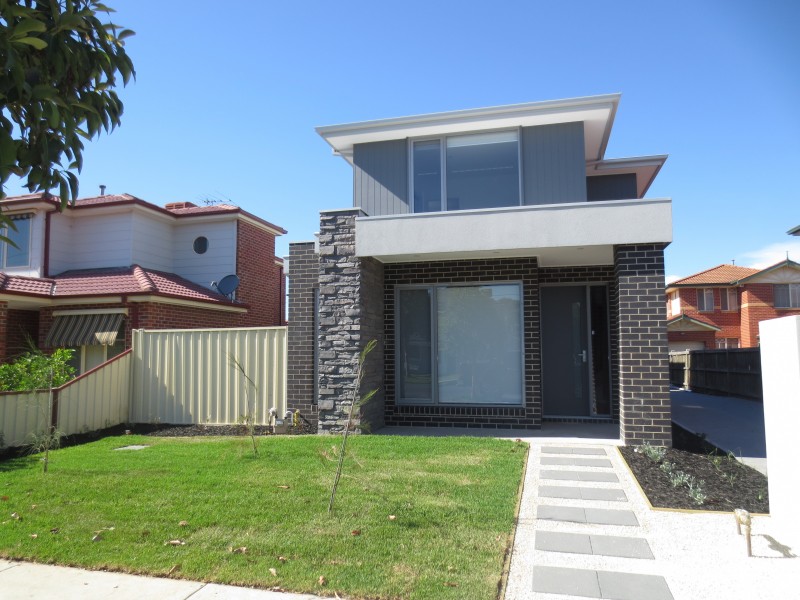 1/186 Civic Pde, Altona VIC 3018