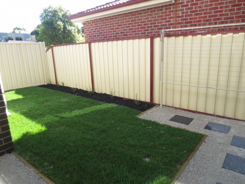 1/186 Civic Pde, Altona VIC 3018