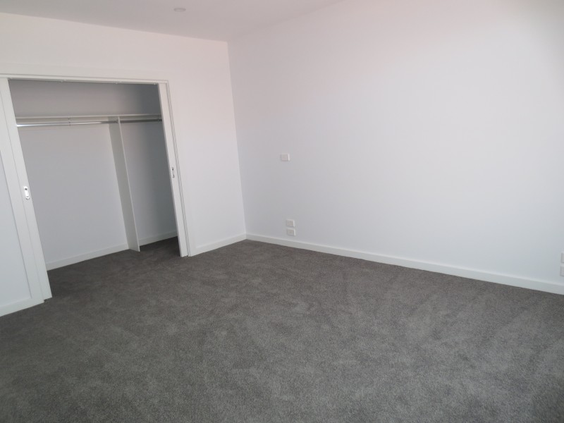 1/186 Civic Pde, Altona VIC 3018