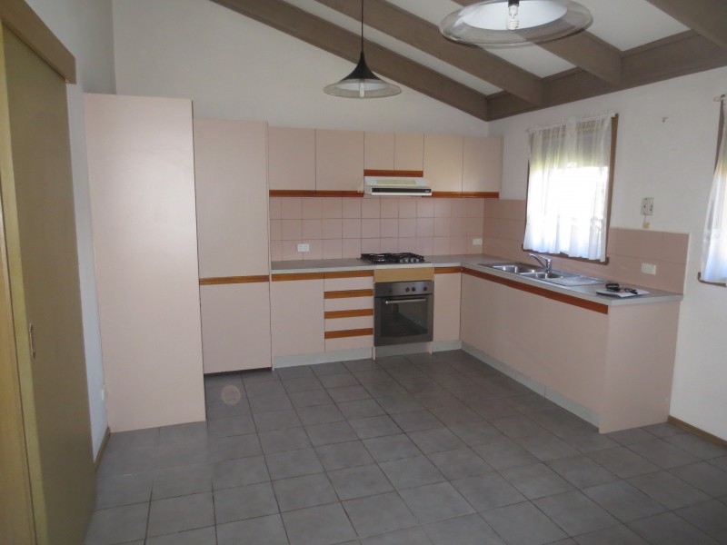 2/32 Maidstone Street, Altona VIC 3018