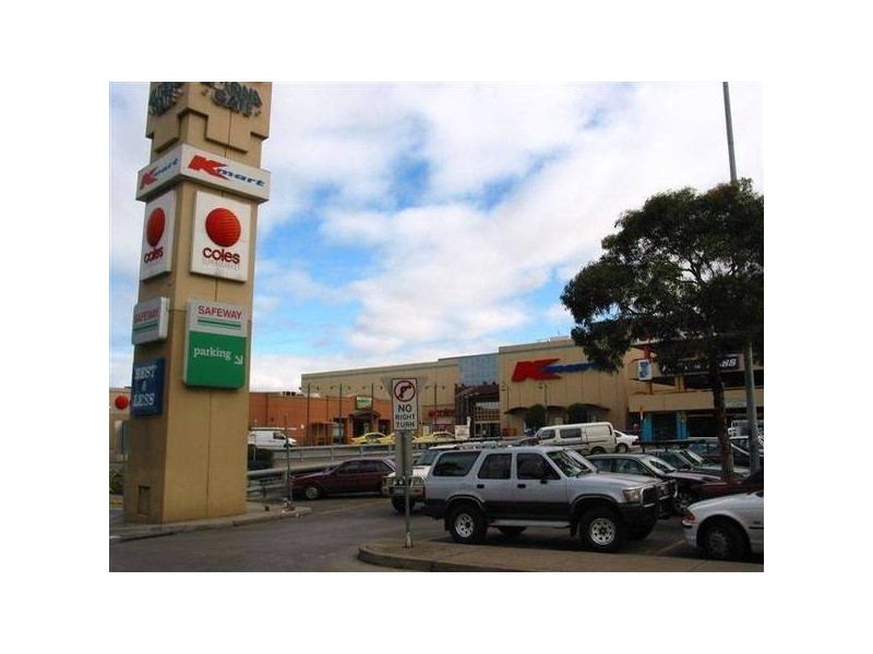 Fifth Avenue, Altona North VIC 3025