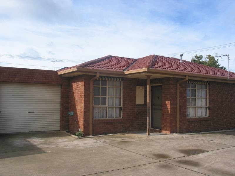 1/27 Trafalgar Avenue, Altona Meadows VIC 3028