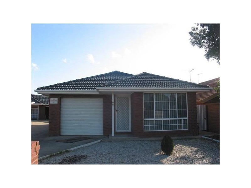1/108 Victoria Street, Altona Meadows VIC 3028