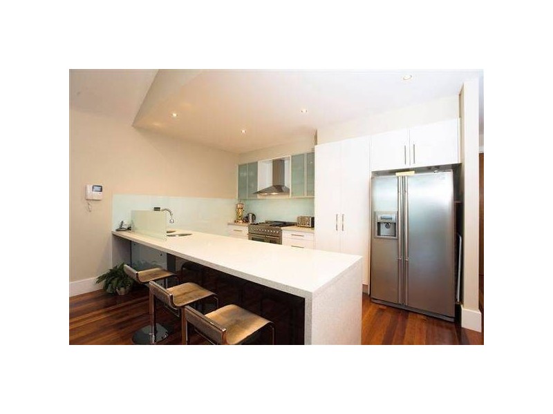 2/59 Esplanade, Altona VIC 3018