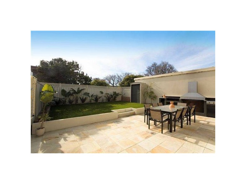 2/59 Esplanade, Altona VIC 3018