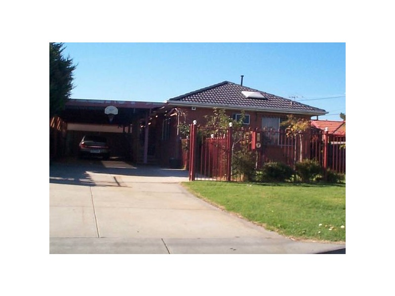 Fitzroy Street, Altona Meadows VIC 3028