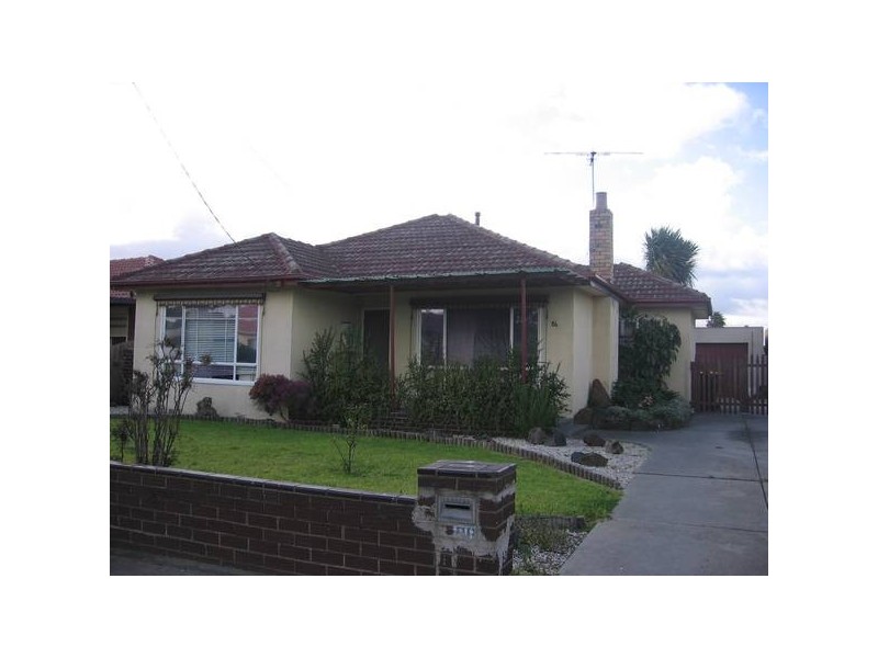 Third Avenue, Altona North VIC 3025
