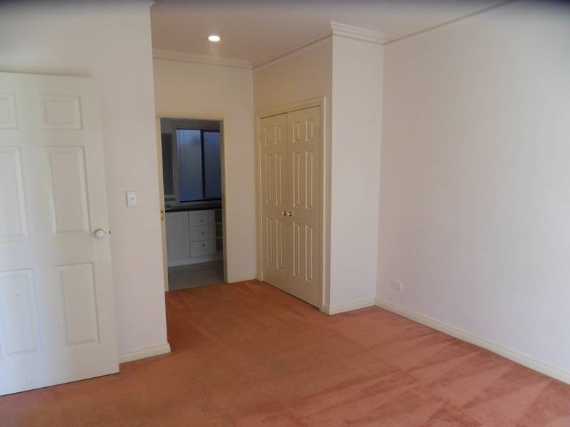 144 Civic Parade, Altona VIC 3018