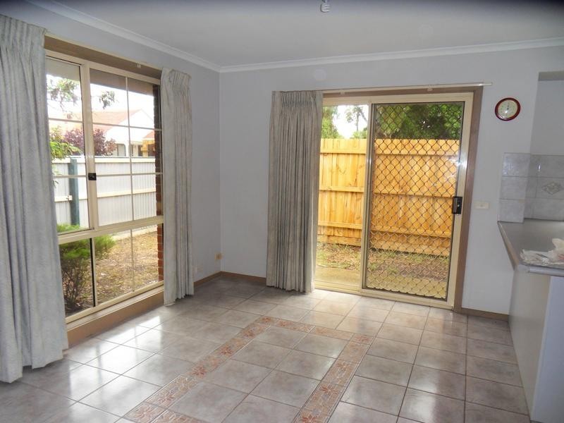 1/6 Mulga Street, Altona VIC 3018