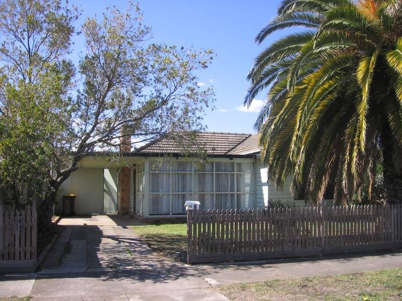 12 David Street, Altona VIC 3018