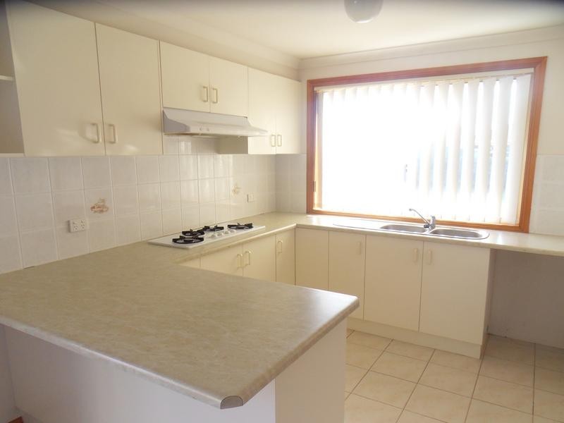 3 Russell Court, Altona Meadows VIC 3028