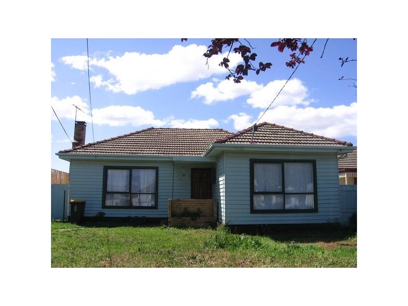 30 Cypress Avenue, Brooklyn VIC 3012