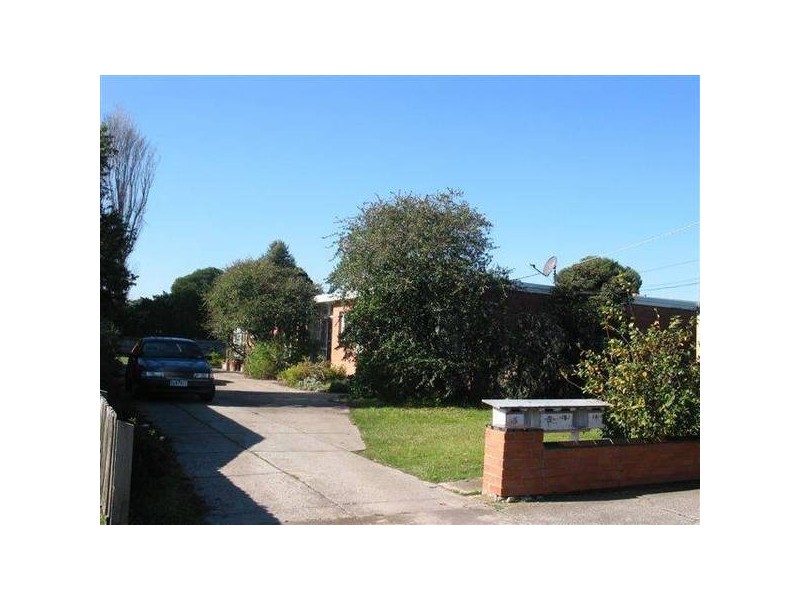 2/10 Romawi Street, Altona VIC 3018