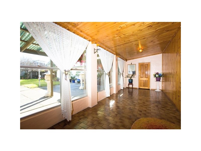 60 Eames Avenue, Altona North VIC 3025