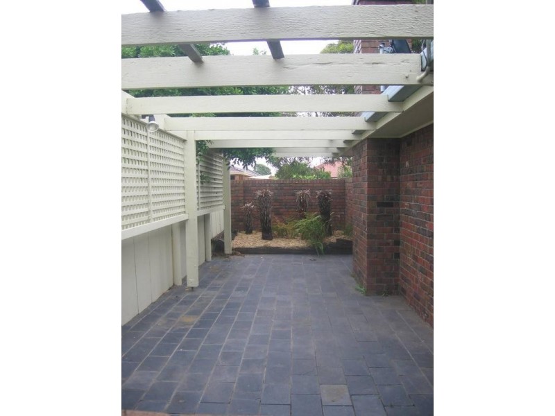 18 Waratah Street, Altona VIC 3018