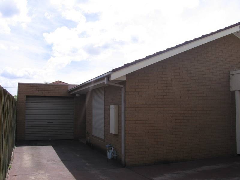 2/142 Victoria Street, Altona Meadows VIC 3028