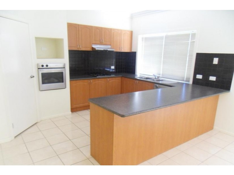 32 Dunkirk Drive, Point Cook VIC 3030