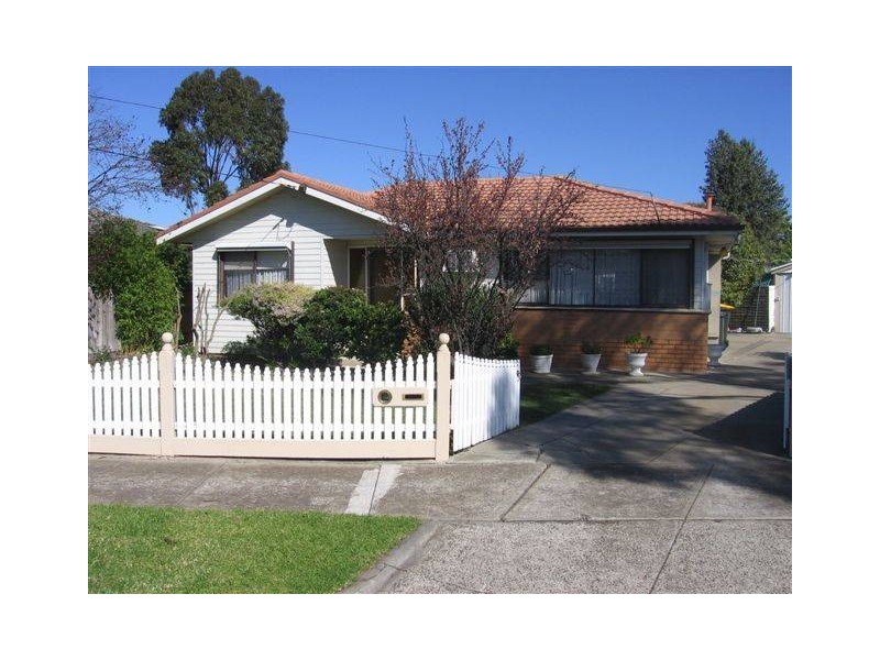 15 Merritt Court, Altona VIC 3018