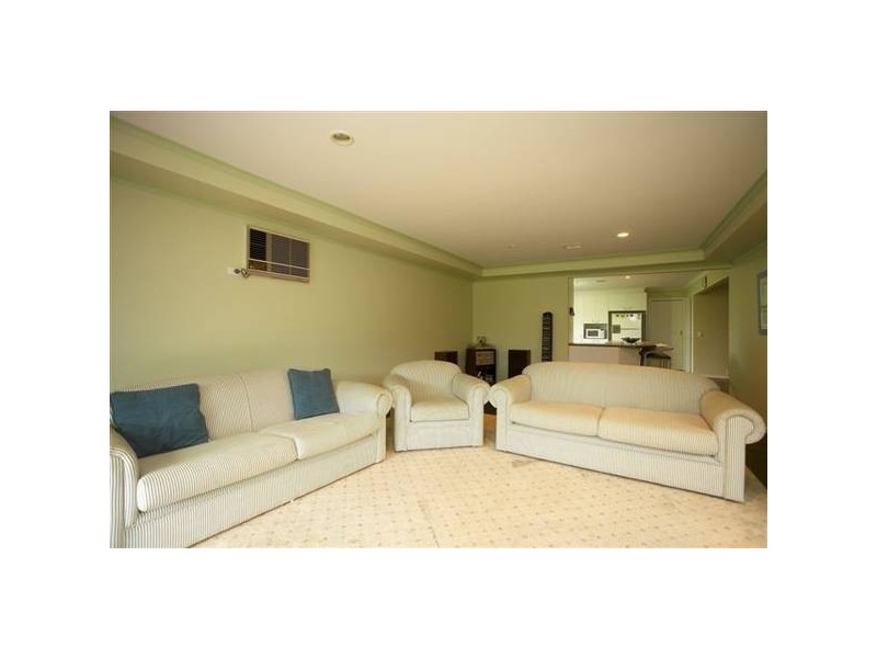 11 Trembath Court, Altona Meadows VIC 3028