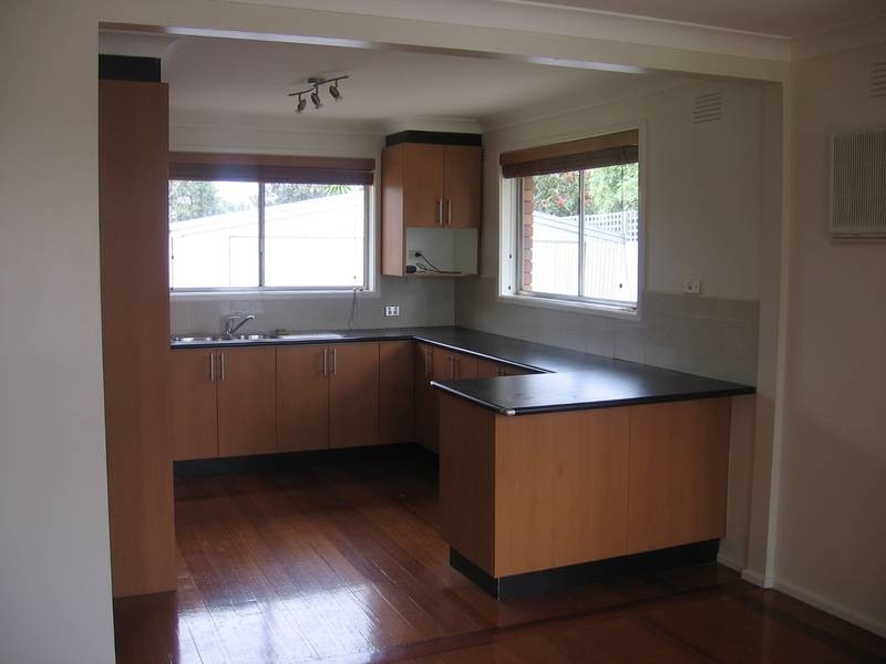 61 McIntyre Drive, Altona VIC 3018