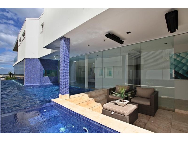 185 Esplanade, Altona VIC 3018