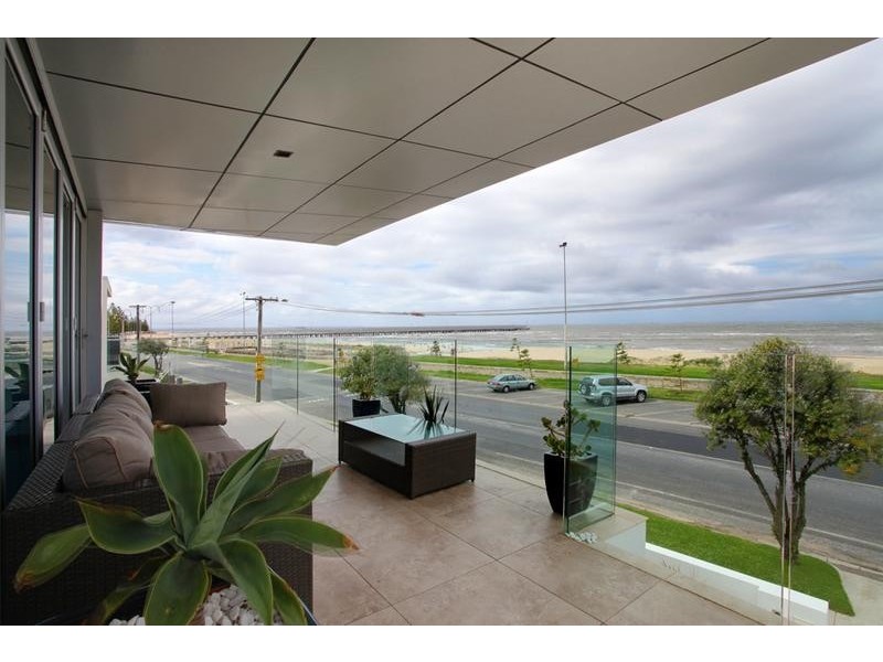185 Esplanade, Altona VIC 3018