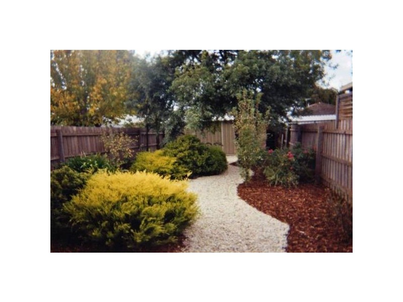 2/43 Jamison Street South, Altona Meadows VIC 3028