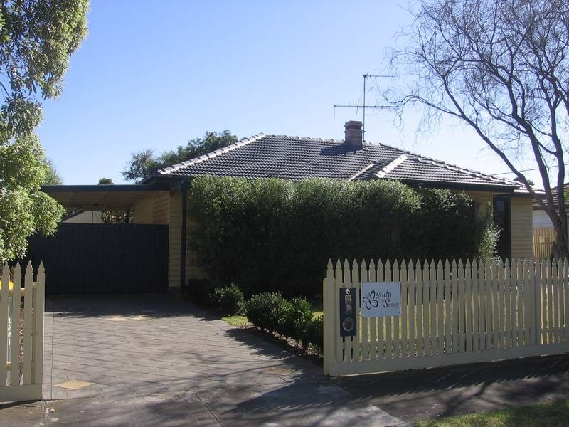 5 Sussex Street, Altona VIC 3018