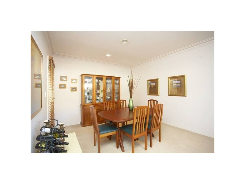 144A Civic Parade, Altona VIC 3018