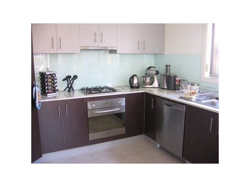 20 Kensington Cres, Altona Meadows VIC 3028