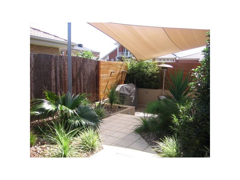 20 Kensington Cres, Altona Meadows VIC 3028