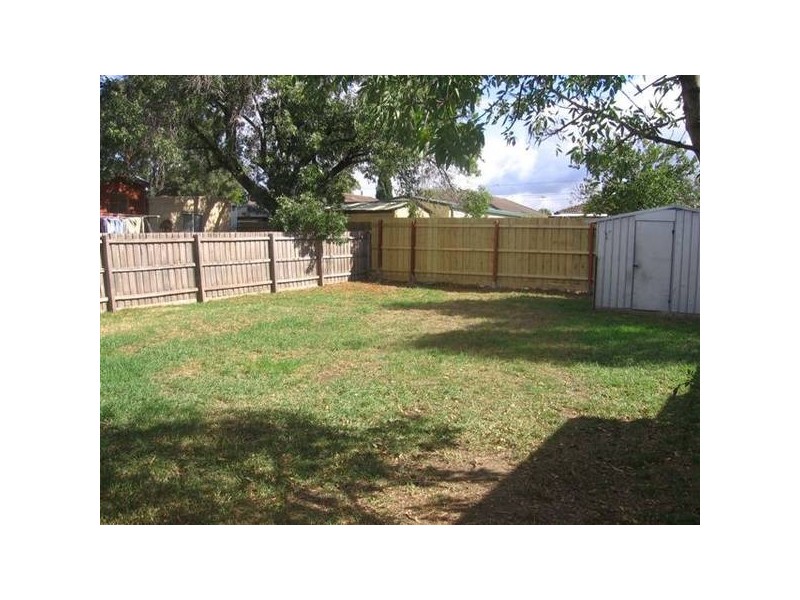 32 Linden Street, Altona Meadows VIC 3028