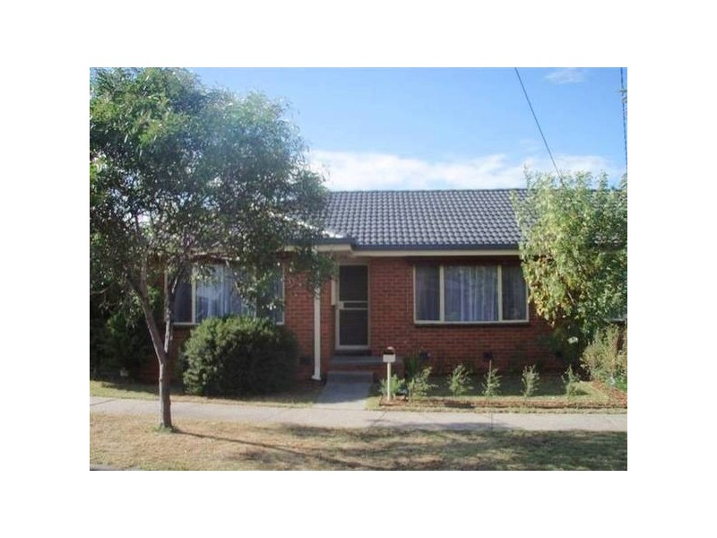 1A James Avenue, Altona VIC 3018