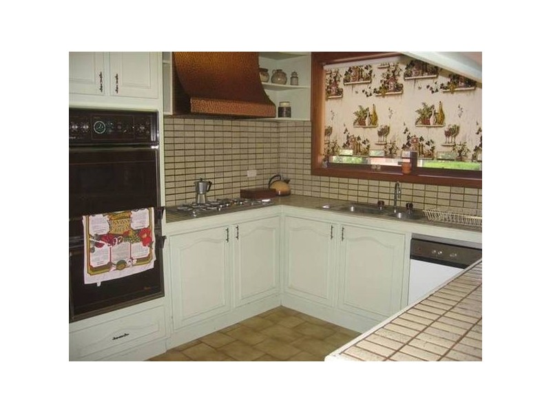 5 Cedar Court, Altona Meadows VIC 3028