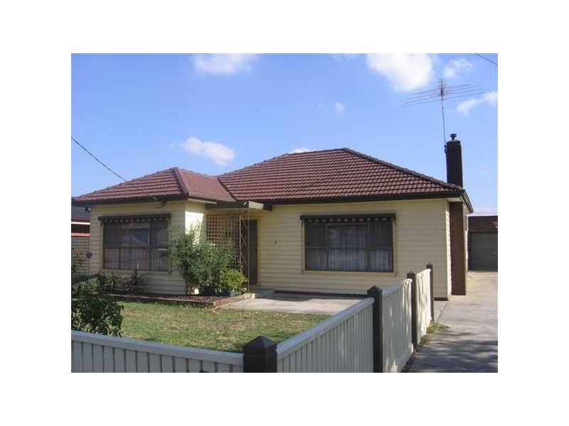 7 Amaranth Avenue, Altona North VIC 3025