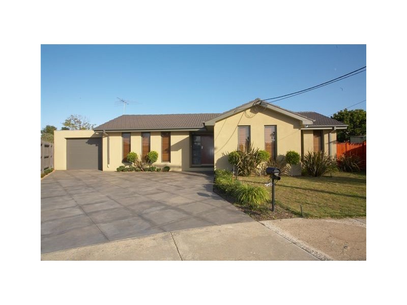 15 Rush Court, Altona VIC 3018