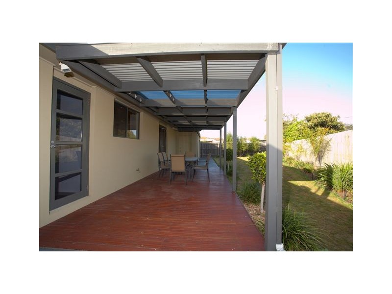 15 Rush Court, Altona VIC 3018