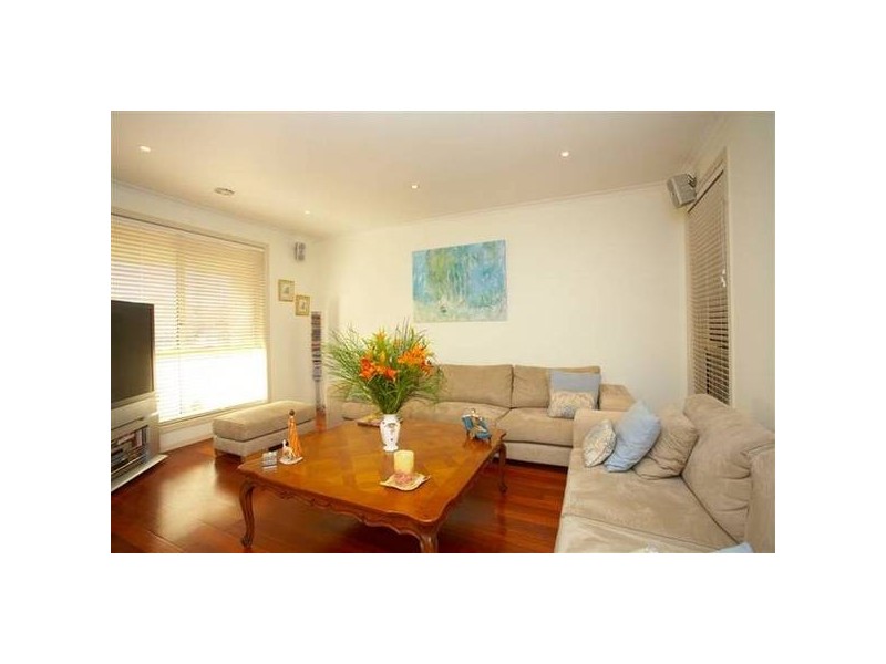 17 Waratah Street, Altona VIC 3018