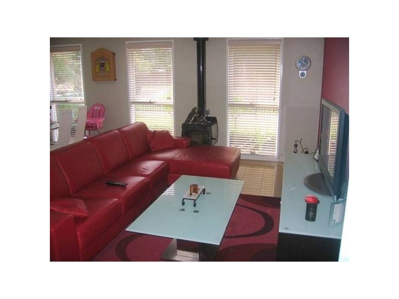 60 Roseberry Street, Altona Meadows VIC 3028