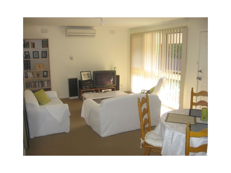 1/60 Grieve Parade, Altona VIC 3018